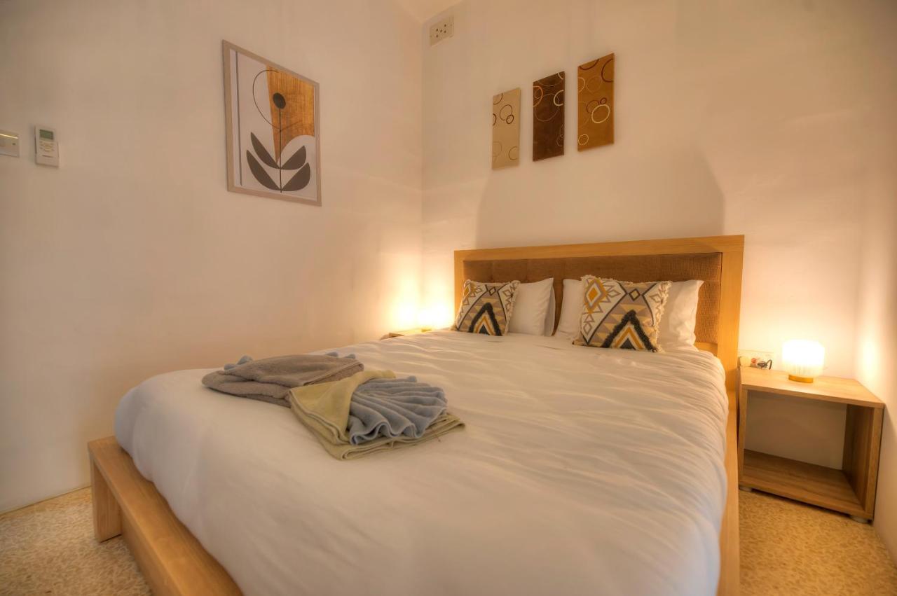 Enormous 3Bedrooms Seafront With Balcony Pdeh1-1 Sliema Buitenkant foto