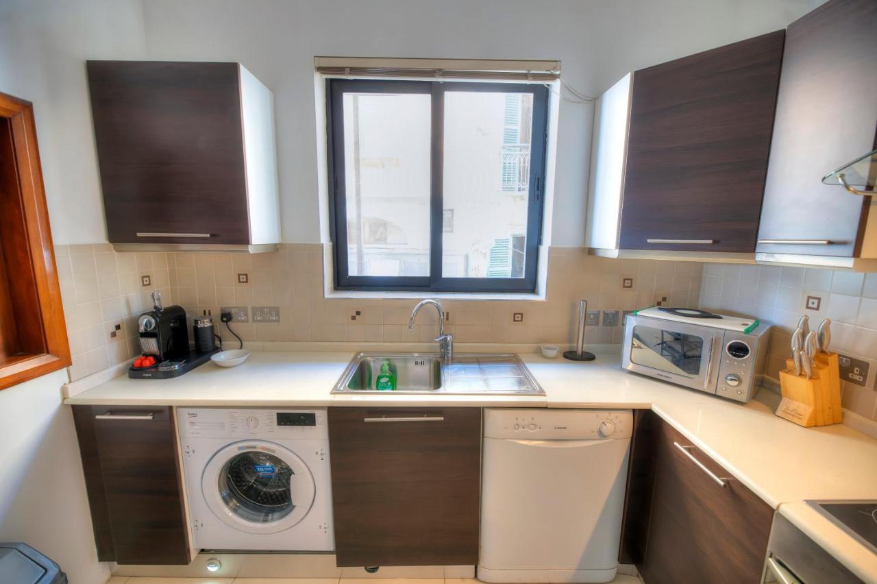 Enormous 3Bedrooms Seafront With Balcony Pdeh1-1 Sliema Buitenkant foto